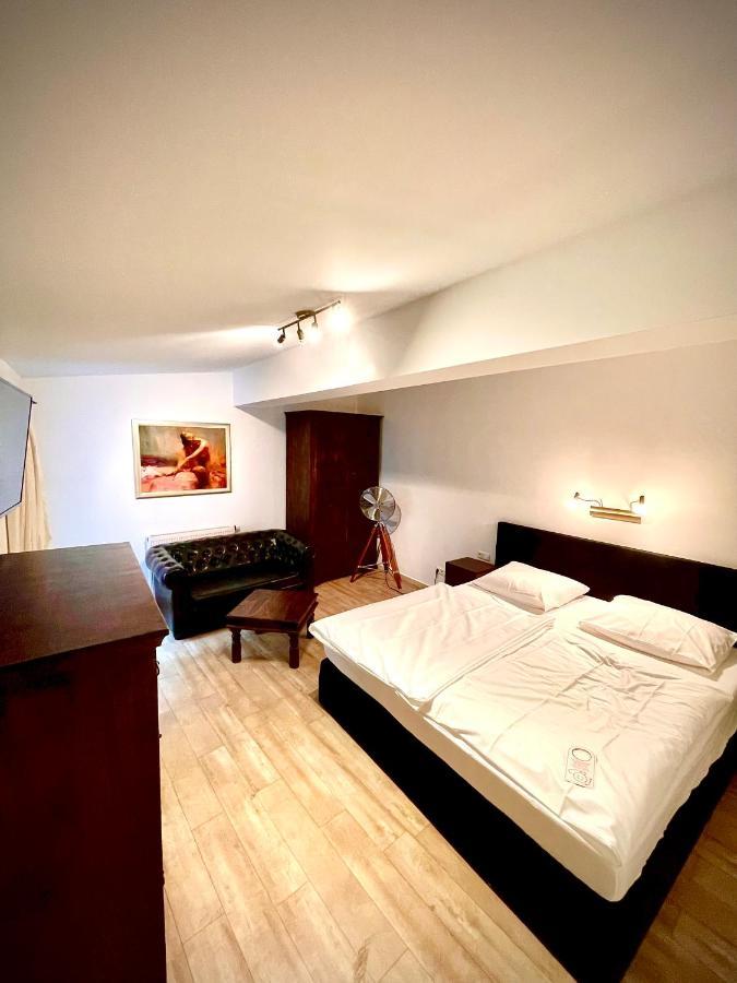 Hotel Zur Romerbrucke