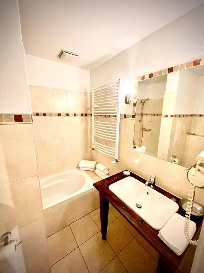 Hotel Zur Romerbrucke
